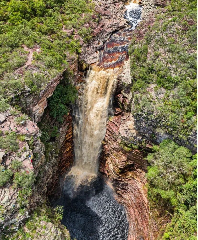 EXCURSÃO- CHAPADA DIAMANTINA 3 (POÇO AZUL + BURACÃO)